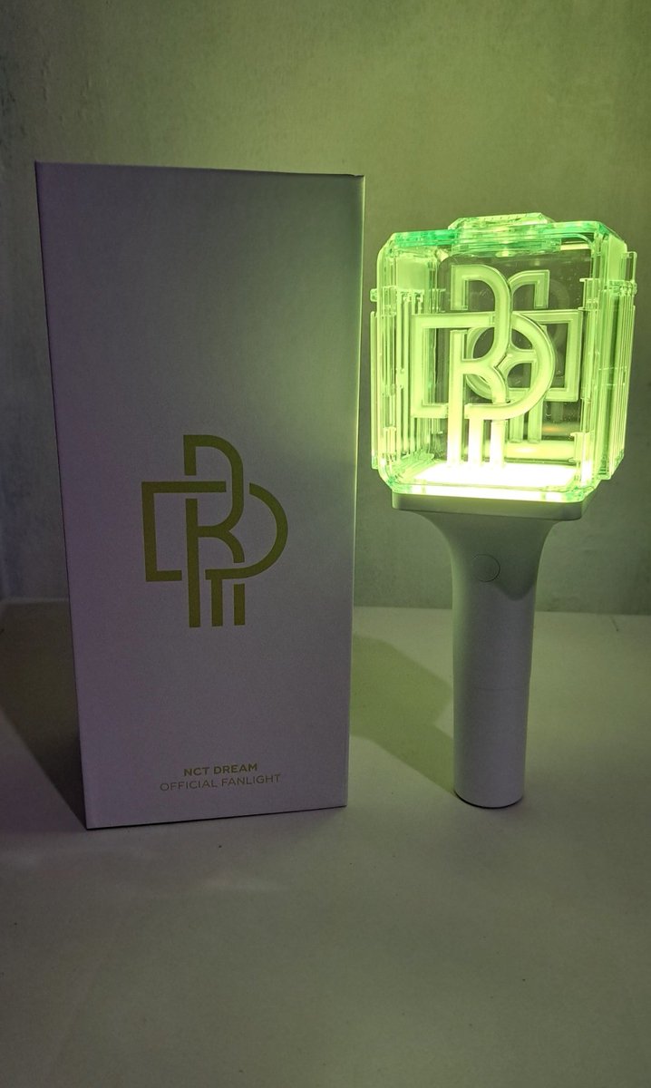 NaranyaJaemWin's tweet image. Pretty gift📦✨️ from @jdkc_id

I can't said anyword🤭 except thank u so much for all team @jdkc_id  Ini beneran berasa dapet kado sidang dan thr ter the best🫶🏻💚🥹.

Lancar dan semakin sukses selalu buat tim JDKC🩷✨️

Yeayyy i'm ready for tds 4💚✨️