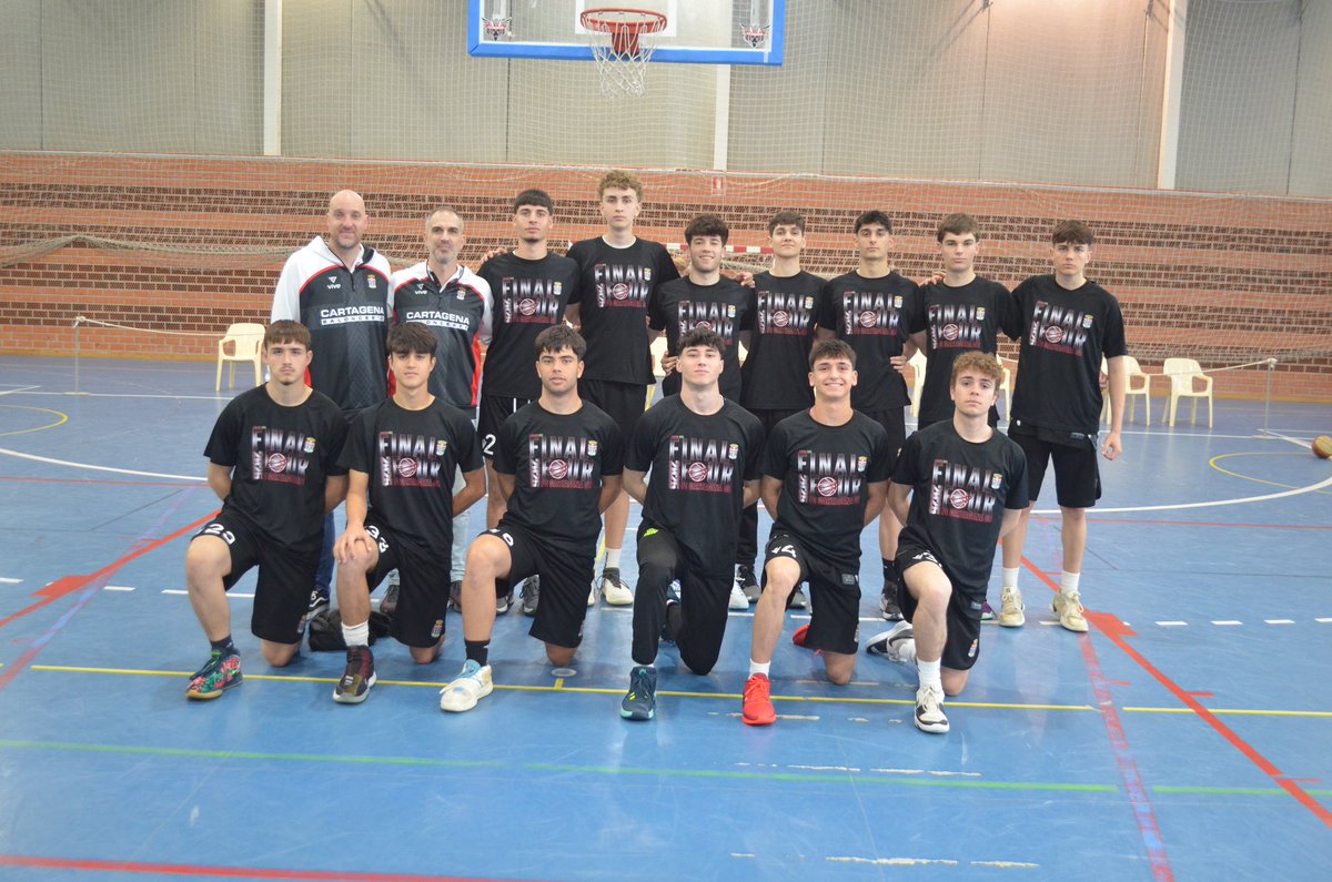 FBRegionMurcia's tweet photo. ¡El @UCAMMurcia es campeón regional en categoría Junior Masculina! 🏆

El subcampeonato fue para @MurciaMaristas 🥈

Tercera posición para @molinabasket 🥉

En cuarta posición finaliza @EBSCartagena 4️⃣ https://t.co/AfzfMGVAdQ