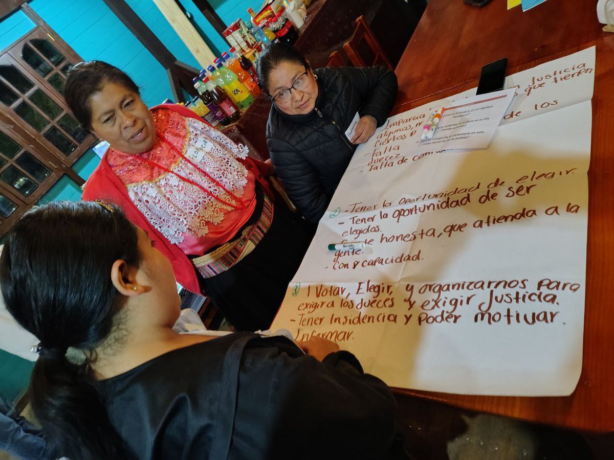 fpmorenaver's tweet photo. En #Atlahuilco, entre montañas cubiertas de neblina y el murmullo del bosque, compañeras y compañeros nos reunimos para dialogar, aprender juntas y construir comunidad desde abajo. #CirculosDeEstudios #Veracruz https://t.co/4SkSw6Rcsz