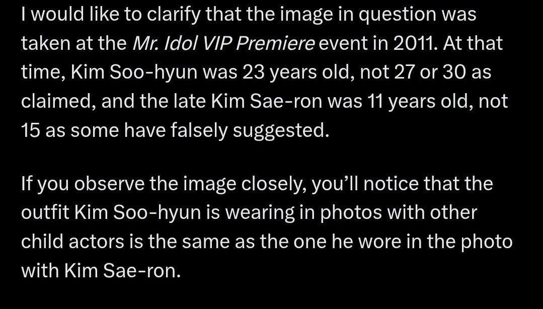 kim_soowon16's tweet photo. Fact check This pic with her from childhood was taken in Movie premiere &amp; he was 23 yr old! He's star so ofcourse she took pic with him like any other fan! doesn't mean he's what the haters call him!he only dated her when she was adult for a year! leave him alone! #KimSooHyun https://t.co/LUEozlU1NW