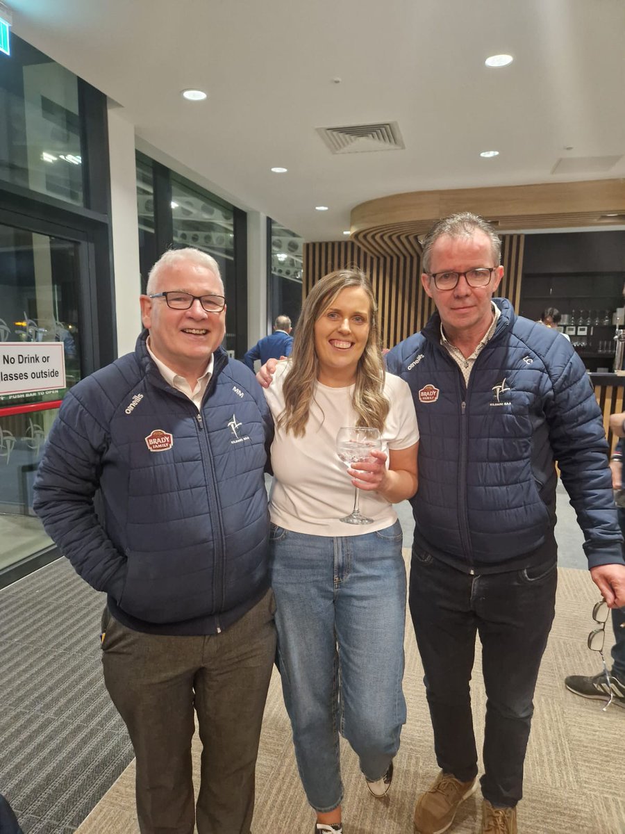 Christine Murray tweet media