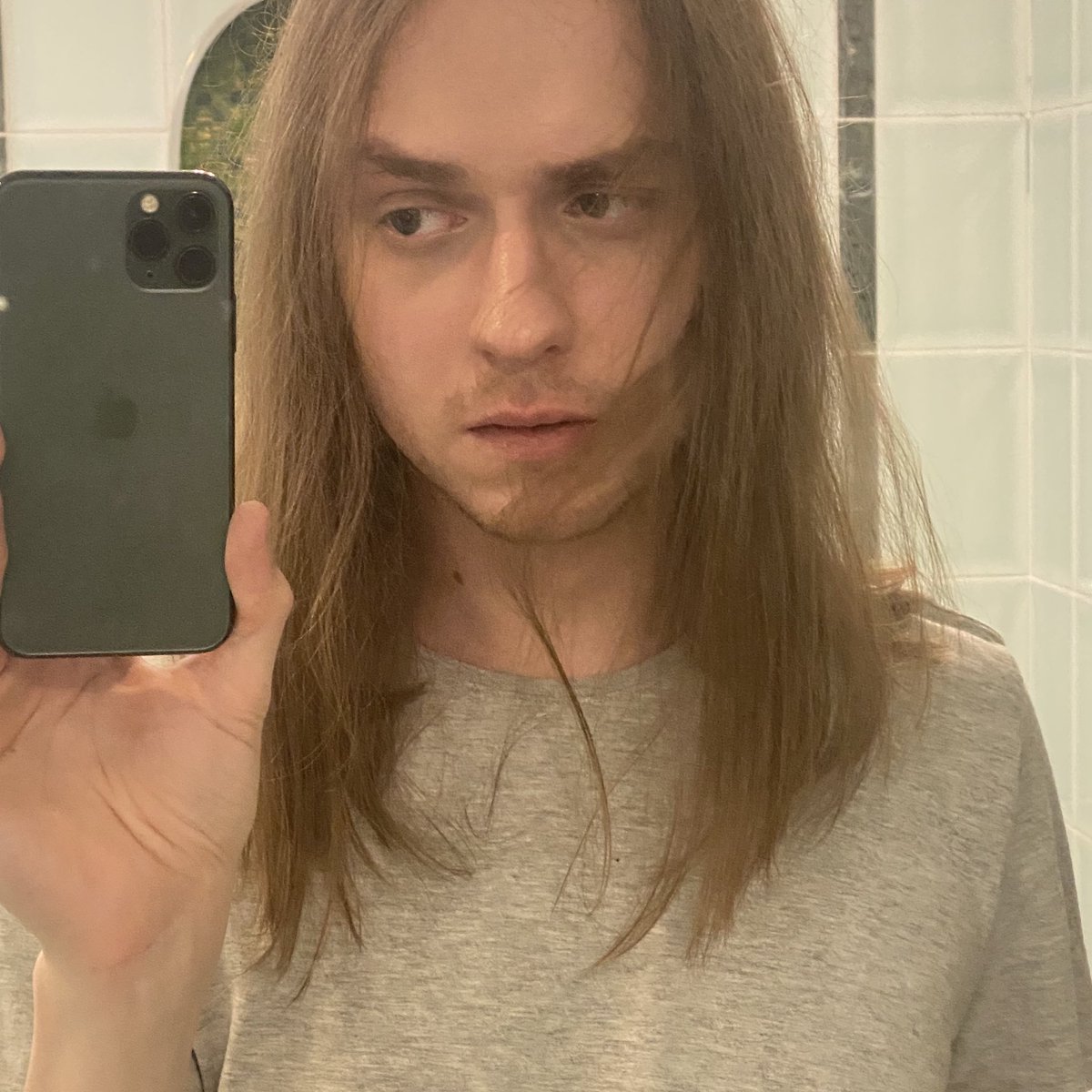 ev (@exp0surevalue) on Twitter photo 