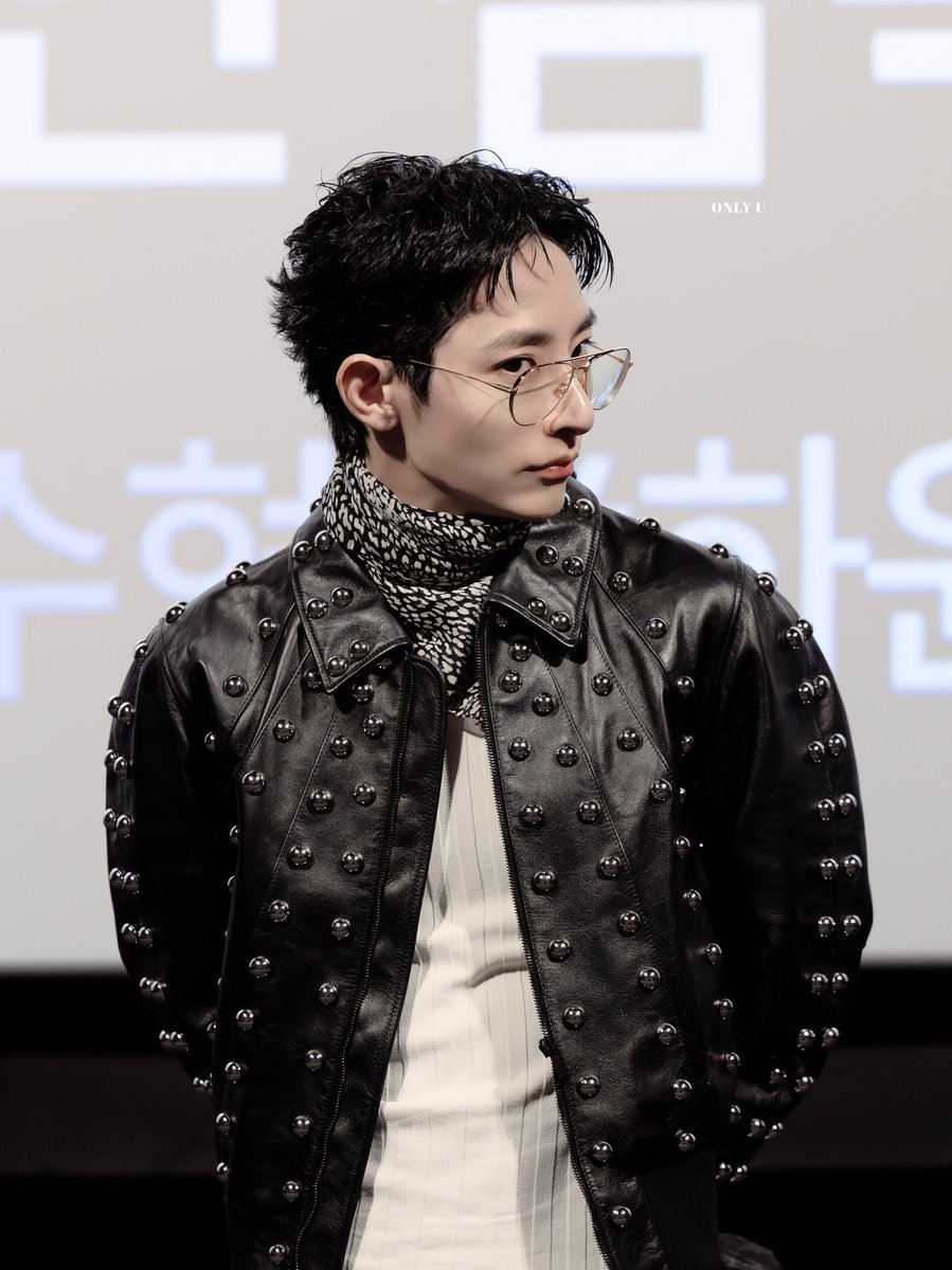 to_my0531's tweet photo. 250413 파란 무인 용산아이파크몰cgv
#이수혁 #leesoohyuk #영화_파란 https://t.co/A2BjwpNbhU
