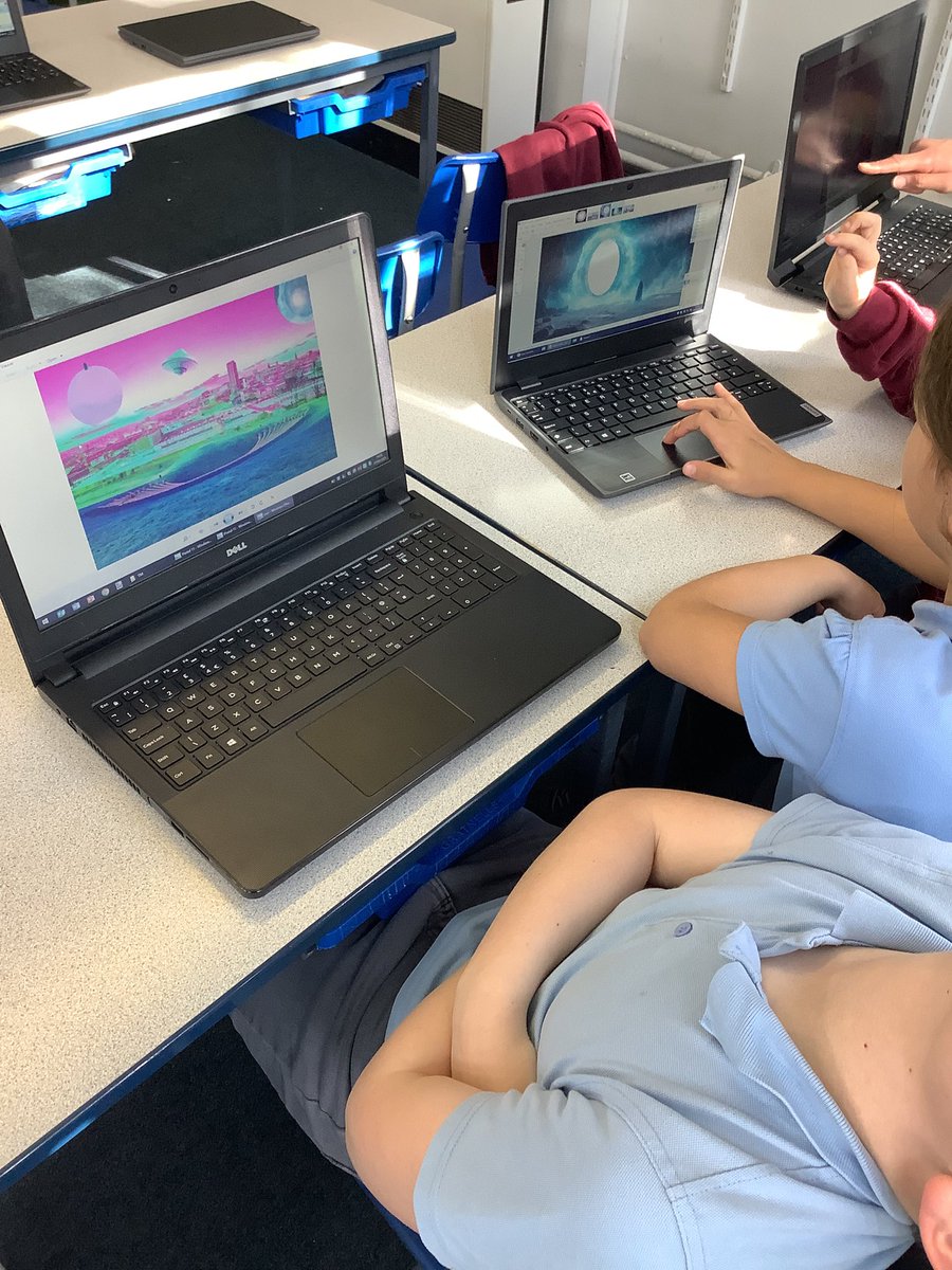 Mr___Mills's tweet photo. Y4TM using filters and various photo editing tools during their Computing sequence! #StradComputing 🖥️⌨️💾 https://t.co/mWAD6Jhf7w