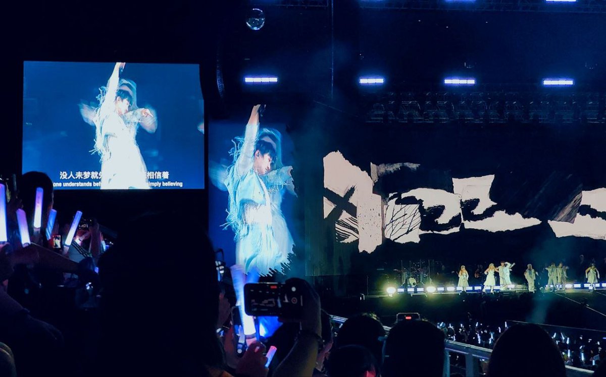 ChristonClivef's tweet photo. #zhoushen #周深
#周深9.29hz世界巡回演唱会#

a quick paint!
still feeling so moved and havnt forget the excitment yesterday. https://t.co/Qzs2LfVXcS