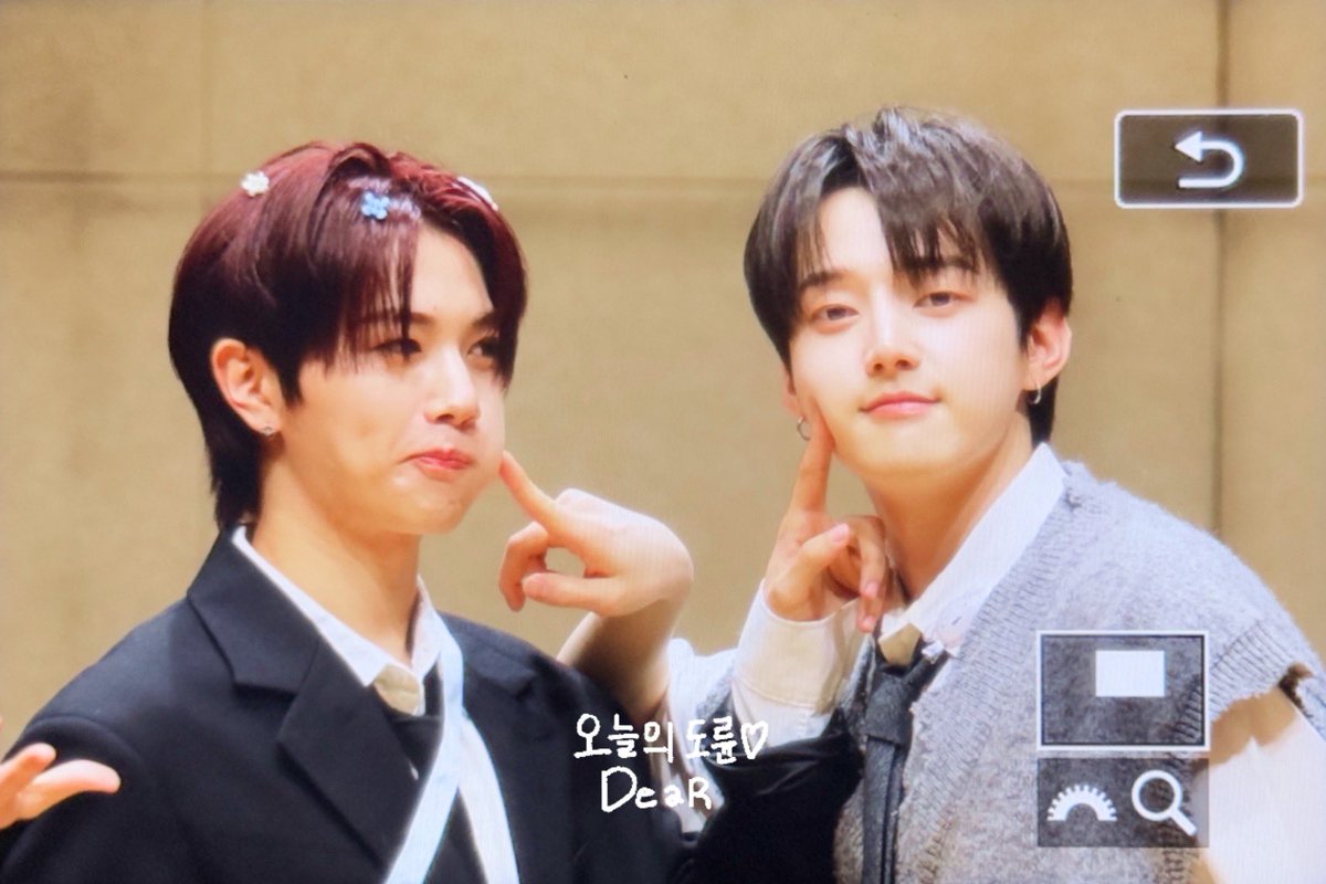 dear_5O1's tweet photo. 250413 퍼스트뮤직 팬싸 

볼빵빵 도륜이 볼말랑 은준이

#도륜 #DORYUN #은준 #EUNJUN #AIMERS #에이머스 https://t.co/v2UbhNLzhU