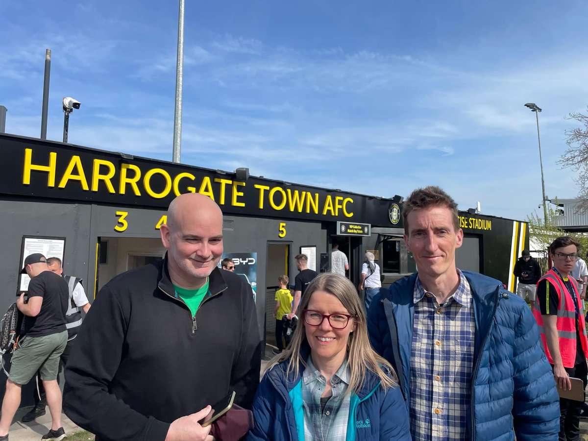 Dan King tweet media