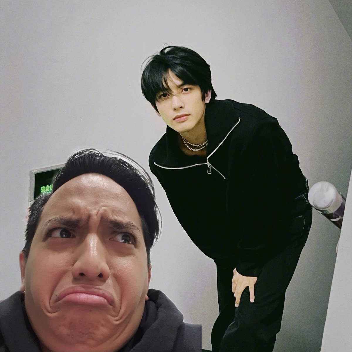 romantrbl's tweet photo. @PODKESHMAS OYY MASYARAKAT SEHATT
makasih banyak udah bertahan dari awal sampai akhir. seneng banget ketemu kalian semua di podkeshmas

semoga ketemu lagi kita dimana mana. sehat sehat orang sehat 🫰🏻 https://t.co/dim7wr2FlV