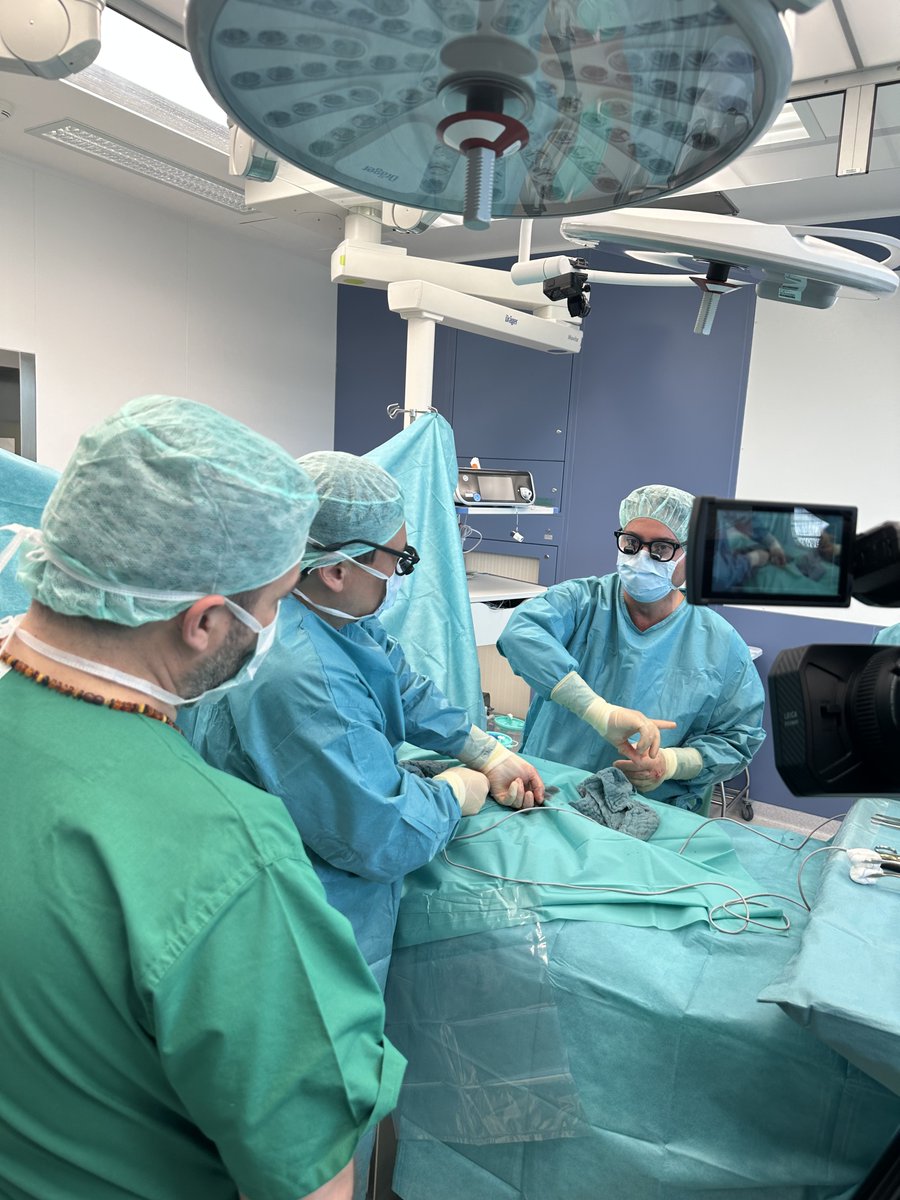 Berk Hazır tweet media