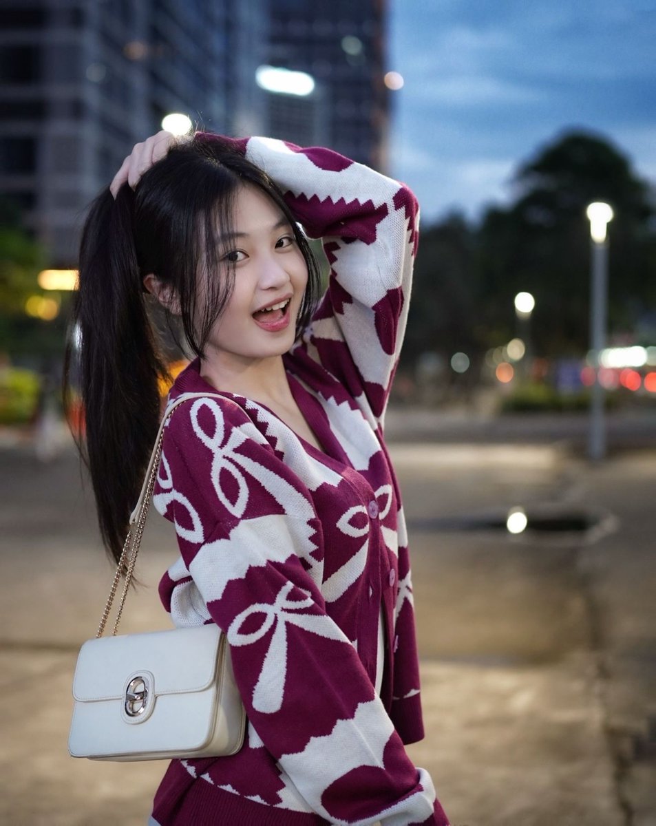 M_MikaelaJKT48's tweet photo. guyss slamat bobo yaaa xixixi, good nighttt 💤😴#oyasumika https://t.co/EO4bH6kHgC