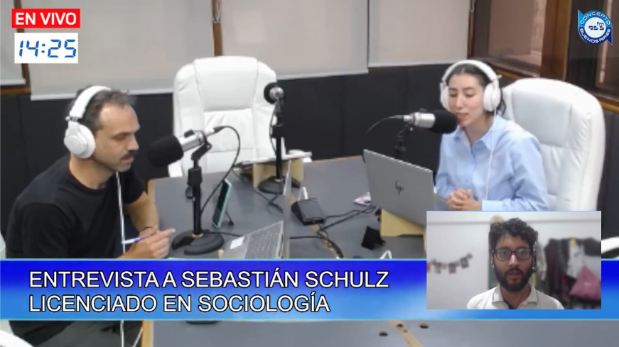 jsebaschulz's tweet photo. 🎙️ En #SeptimoPiso de @SputnikMundo, hablamos con @leibitar y Alejandro Volkind sobre las respuestas de la República Popular China a la "guerra de aranceles" impulsada por Donald Trump.
🔗 https://t.co/bBJzm1cUDW https://t.co/ac43q3GGXi