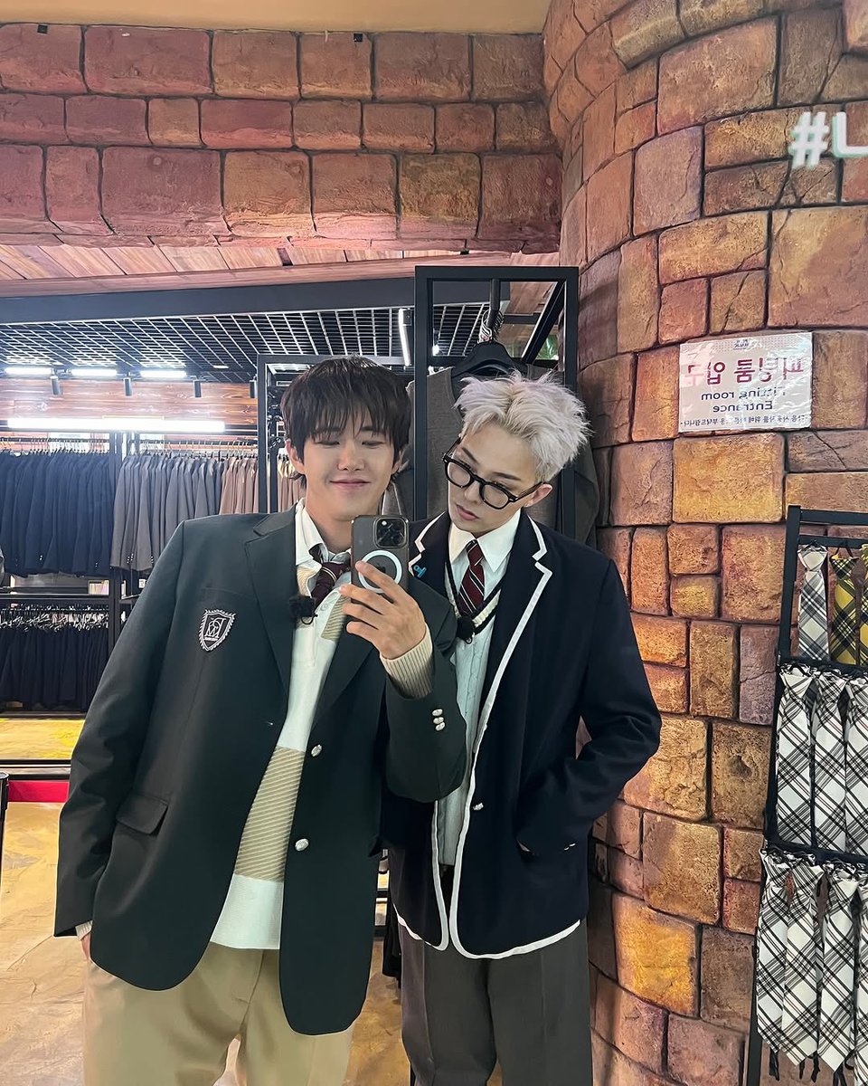 gdpdates's tweet photo. 250413 | prince_kwanghee Instagram post

“Good Day 🫶🏻 Thank you. Thank you, Jiyong-i 🤴”

#GDRAGON #GD #지드래곤 #지디 https://t.co/g6ctiV8TIi