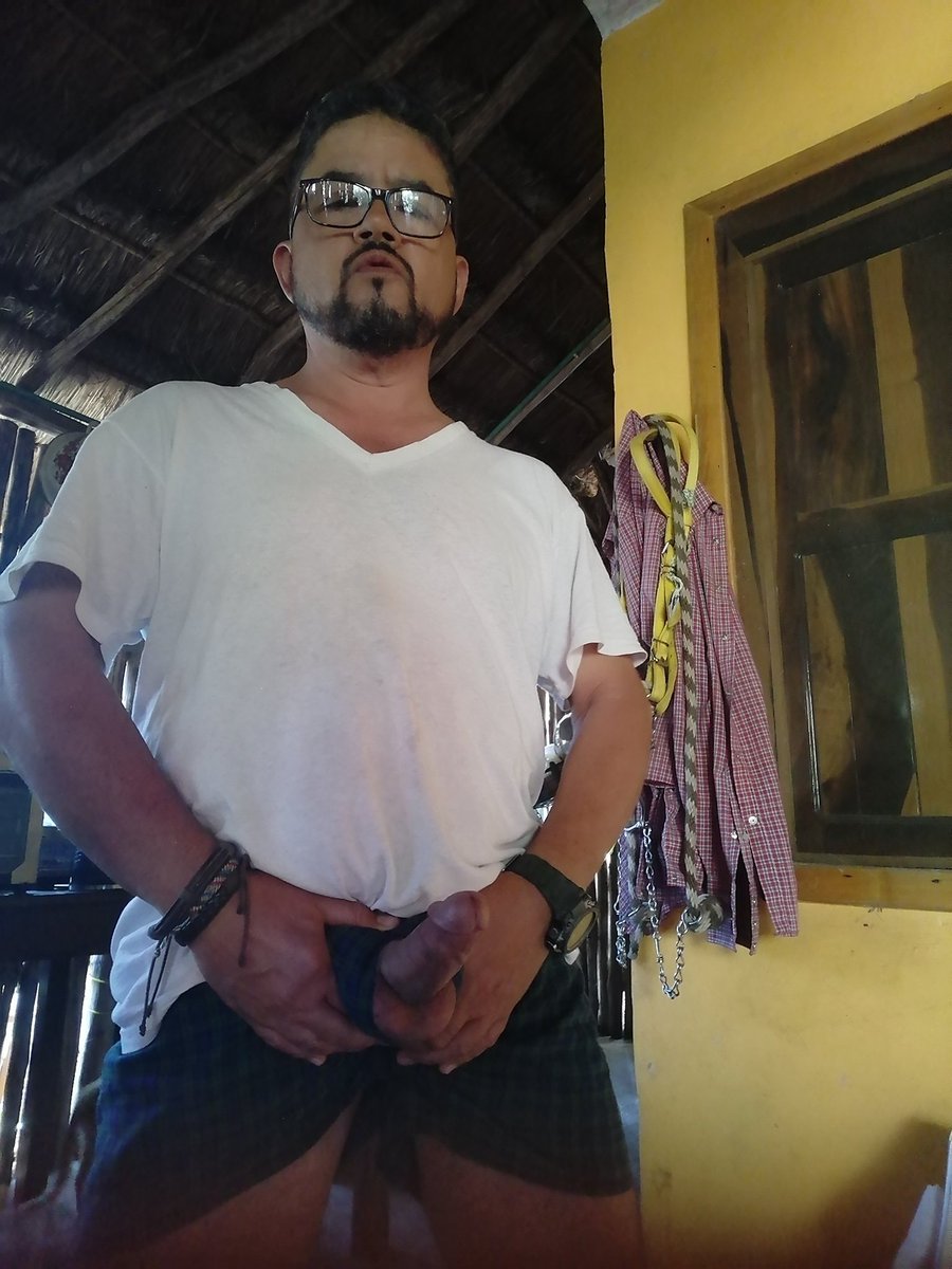 Gerry738's tweet photo. Quien me mamá la verga esta bien lechuda https://t.co/cgOcn54itw