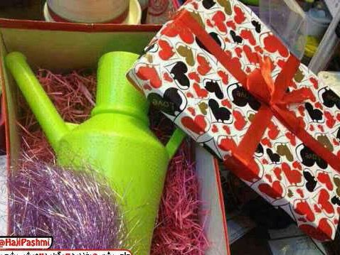 jsph_86's tweet photo. هدیه ویژه نماینده ویژه ترامپ به تیم ایرانی در مذاکرات عمان : https://t.co/DNoaD3skVL