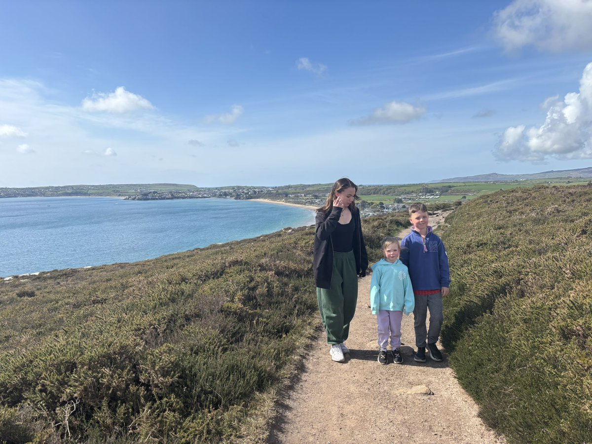 joannajbruce's tweet photo. @MrsGandMrsC @acorn_class Oscar &amp; Lillah had a big walk up to the Iron Man, Llanbedrog and currently in Abersoch looking for Mr and Mrs Chester’s! https://t.co/Uaj1mT480P