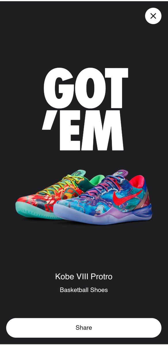 blackarson's tweet photo. @KicksFinder Copped!! And gs https://t.co/bHUzeGY747