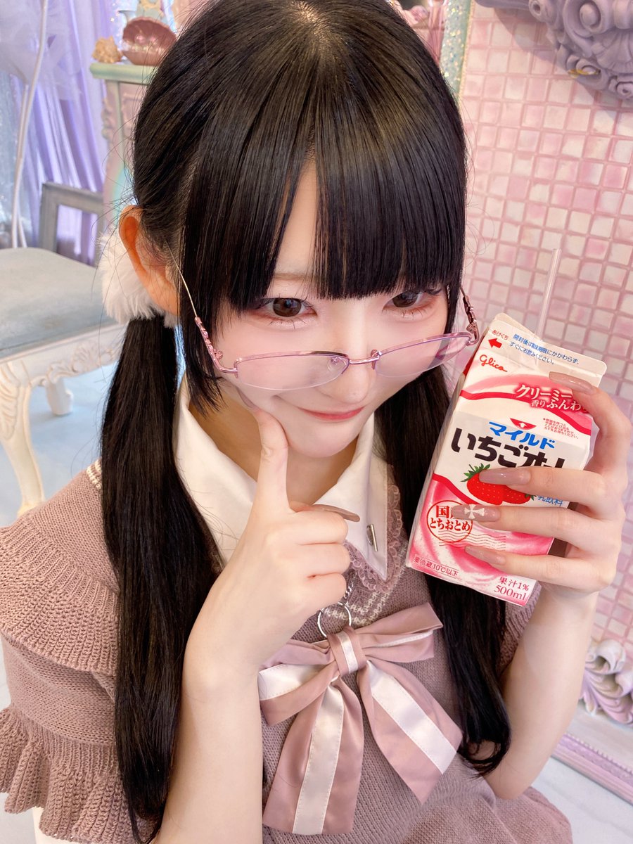 AZATOY_momoka's tweet photo. 🍓100% https://t.co/FOYnlemExO