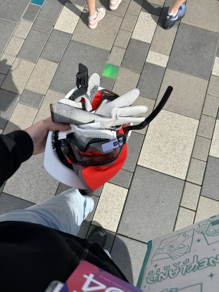 Encore une journée riche en émotion pour les 33 ans de Disneyland Paris !! ✨