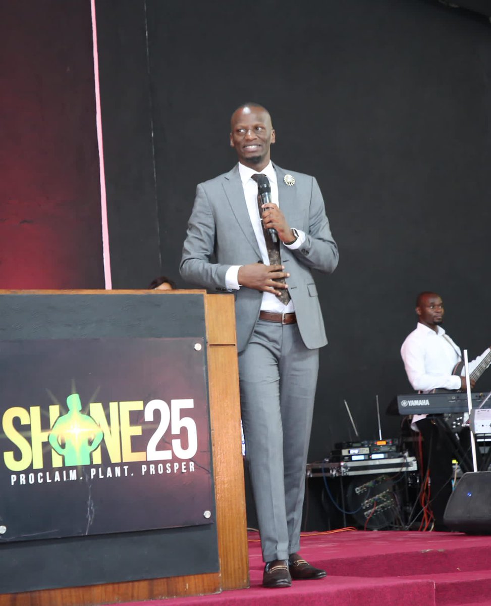 WellyOdendo's tweet photo. We have had an amazing 2 days at the Deep End Summit.
We conclude today, don't miss the final push.
See you in Northlands at 4 PM
#DeepEnd25 #Shine25 https://t.co/erzXW9v2Wn