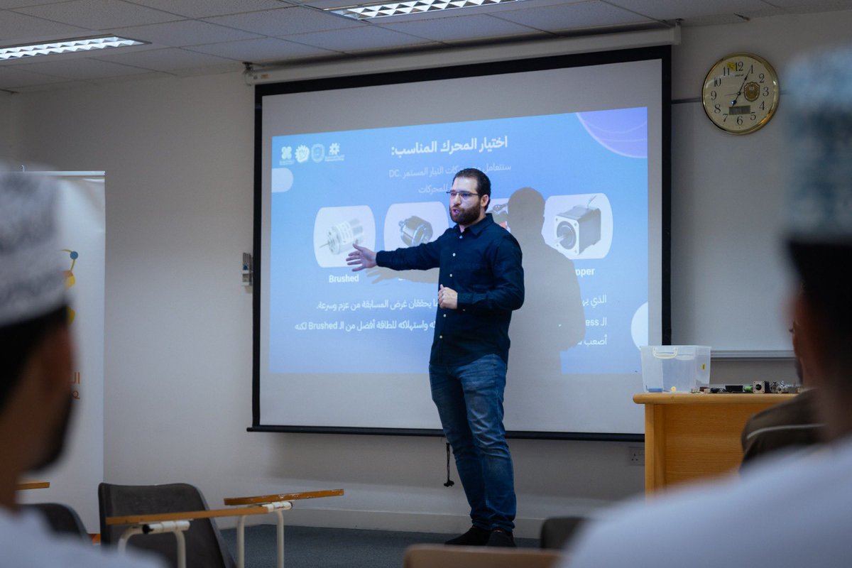 عمادة شؤون الطلبة tweet media