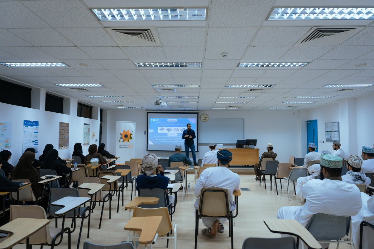 عمادة شؤون الطلبة tweet media