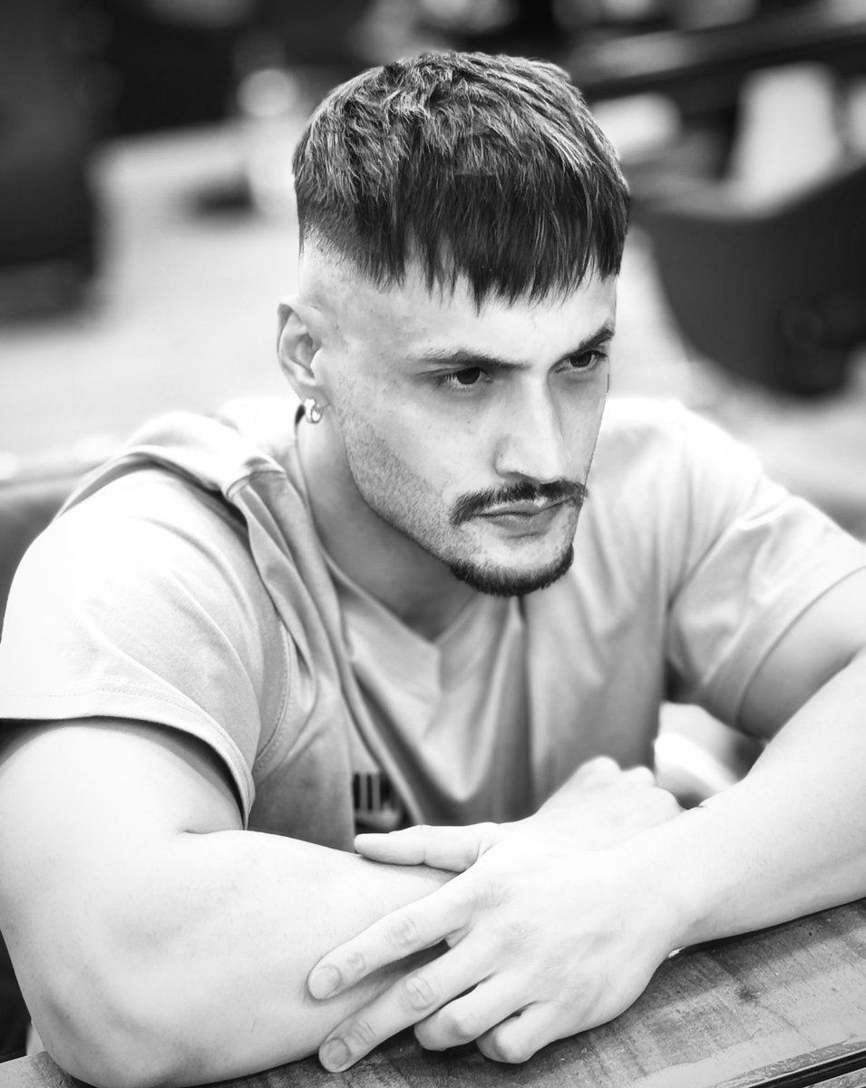 Silly___Savage's tweet photo. ASIM ACING BATTLEGROUND 
 @imrealasim

#AsimRiaz https://t.co/2RWMFhPo7q