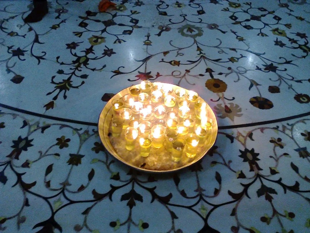 शरबत वही जो देशहित में हो। रूह अफज़ा नहीं, अब पतंजलि का शरबत पिएं जो सनातन संस्कृति, गौशाला और भारत की आत्मा को मज़बूत करे। 
देश का शर्बत पतंजलि
#DeshKaSharbat_Patanjali