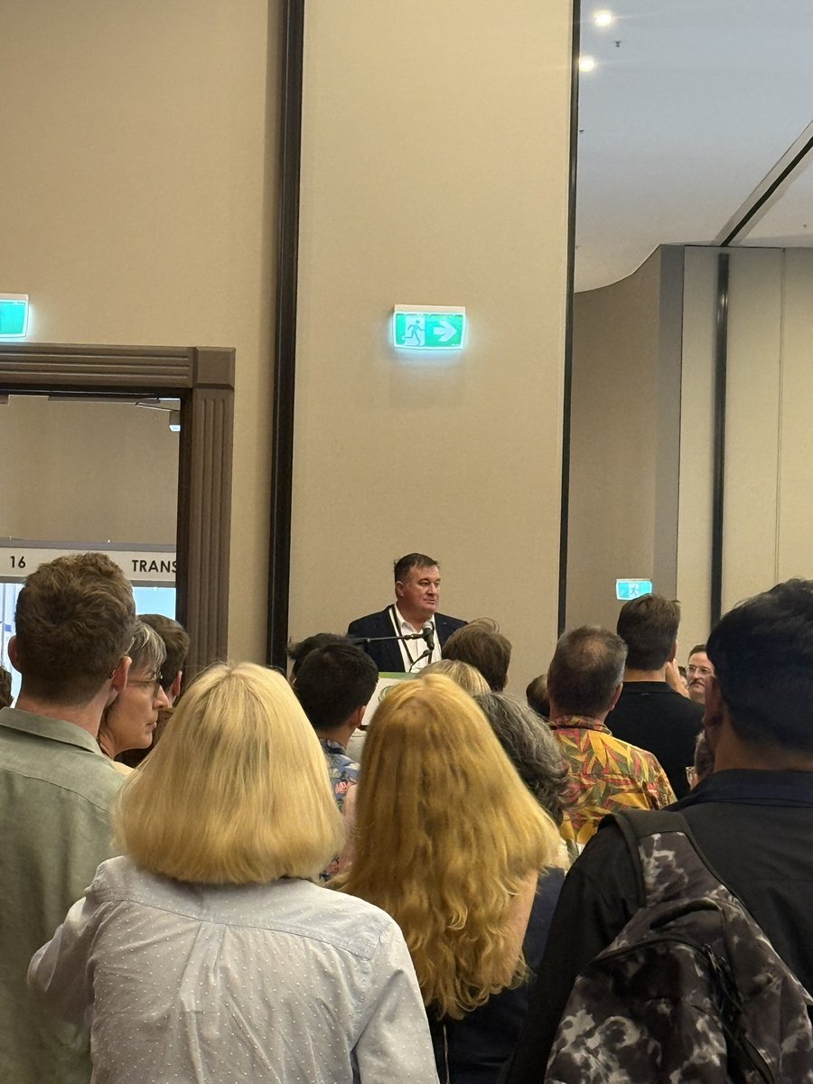 Pre-conference fuel and welcome reception. Great way to kick off APS 2025! Excited for what’s to come!
<a href="/angeladoshen/">Angela Doshen</a> @rvrrobertson <a href="/AusPainSoc/">Australian Pain Soc</a> #aps2025