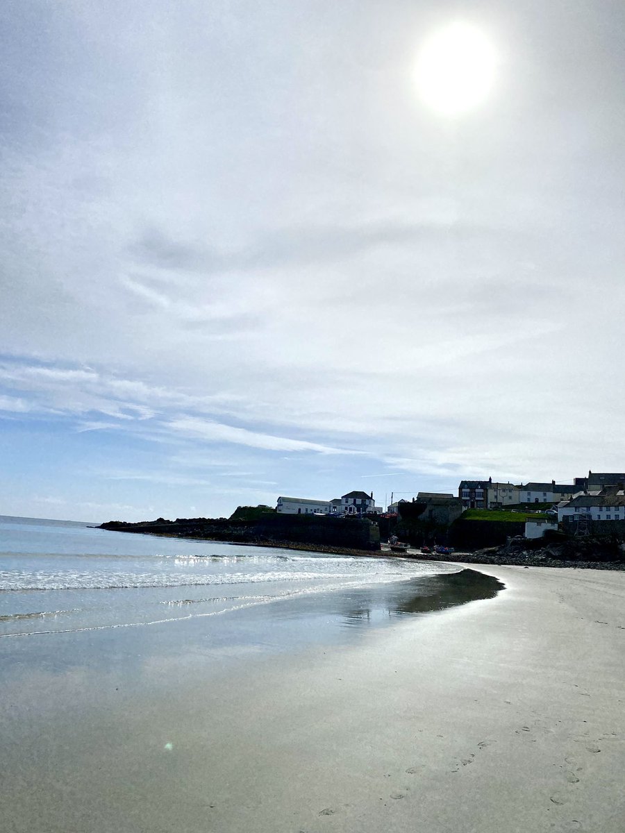 Tranquil Coverack is a great place to unwind and recharge”recharge the batteries “ that’s why so many people continue to return
aspects-holidays.co.uk/cornwall/south…