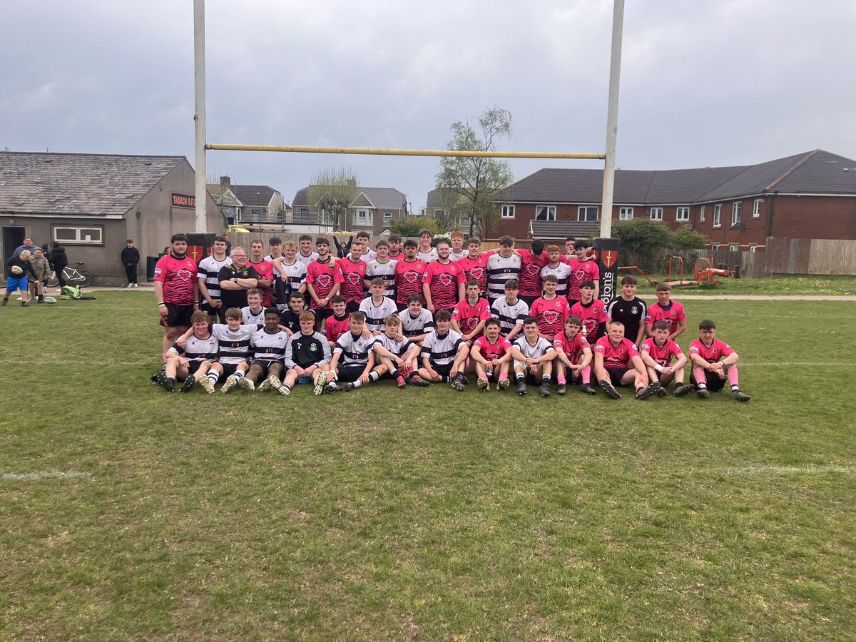 marktwells's tweet photo. Two teams fully committed to a great game of youth rugby to close out the 24 - 25 season yesterday.
Final score @TaibachRFC youth 29 (5T) v @gowertonrfc youth 45 (7T)
Huge thanks to Taibach youth for a great game and amazing hospitality.
@AllWalesSport https://t.co/Y605hNE548