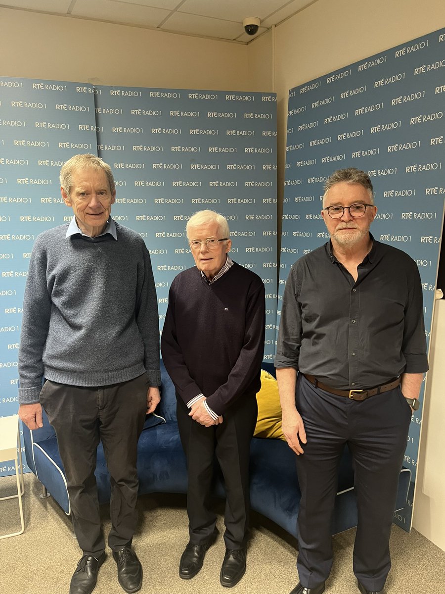 Tonight  we’re righting a wrong from the 1950s when Billy Clifford wasn’t allowed play on the radio with The Star of Munster Céilí Band because his tin whistle wasn’t a ‘proper instrument’!!! Delighted to have been able to put this right with help from @pbpipes <a href="/MacCoillte/">Peter Woods</a> !