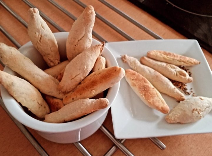 *COLINES DE PAN CON ESPECIAS* Receta escrita paso a paso 📝 👇 paladealo.com/colines-de-pan… ¡Riquísimos! Feliz domingo🤗
