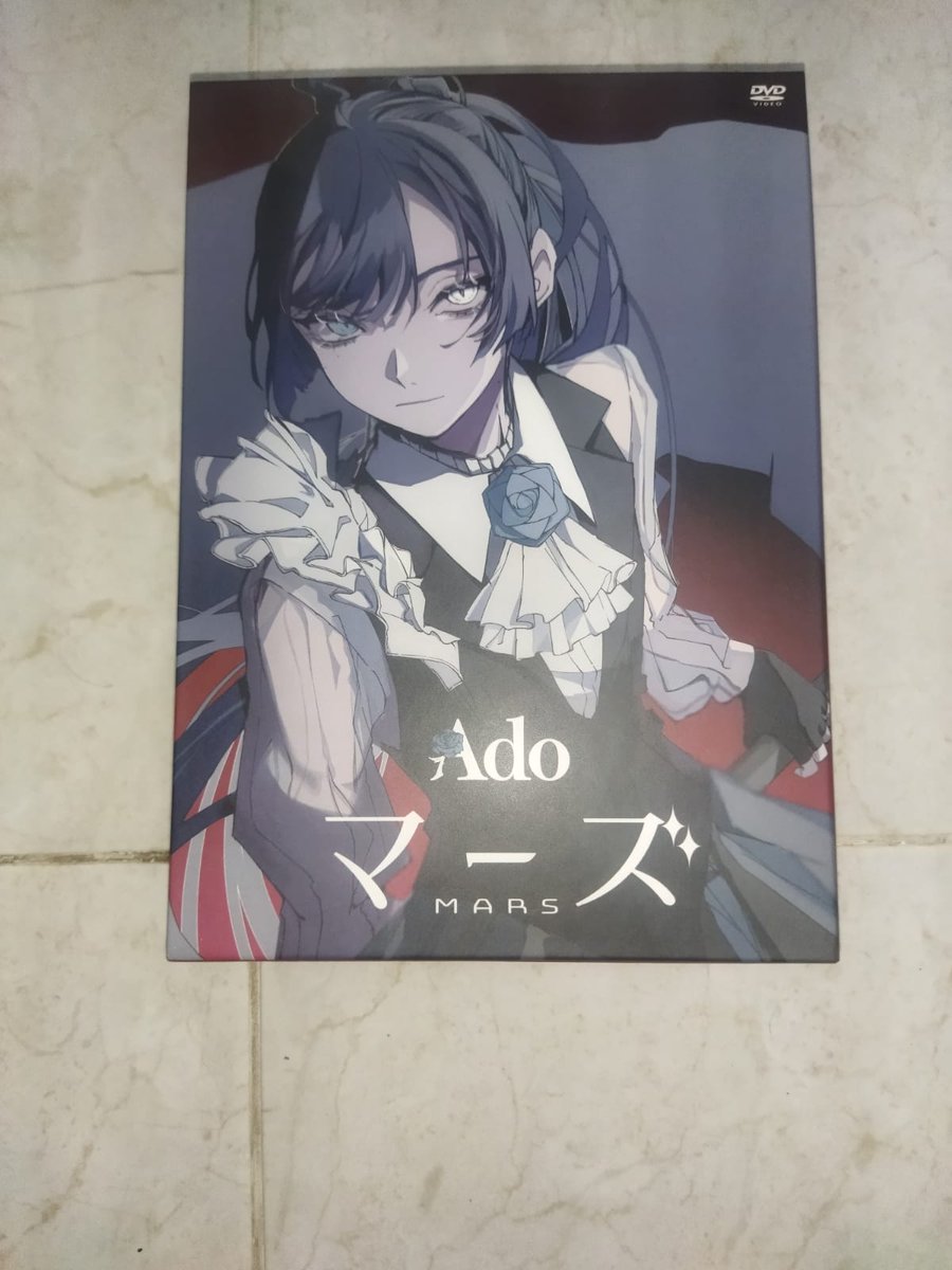 Jaltersan's tweet photo. WTS Ado National Hall &amp; Arena Tour 1st Nippon Budokan Live MARS DVD -Limited edition no bonus

Kondisi: bekas 
Contain:
-DVD
-Booklet
-Poster(b4)
-sticker
-glitter postcard 
-nestream live(nggak bisa dipake karena masih nyantol)

untuk yg mau nanya bisa pm

#ado #wts #adolivemars https://t.co/ssCE7qEX8d