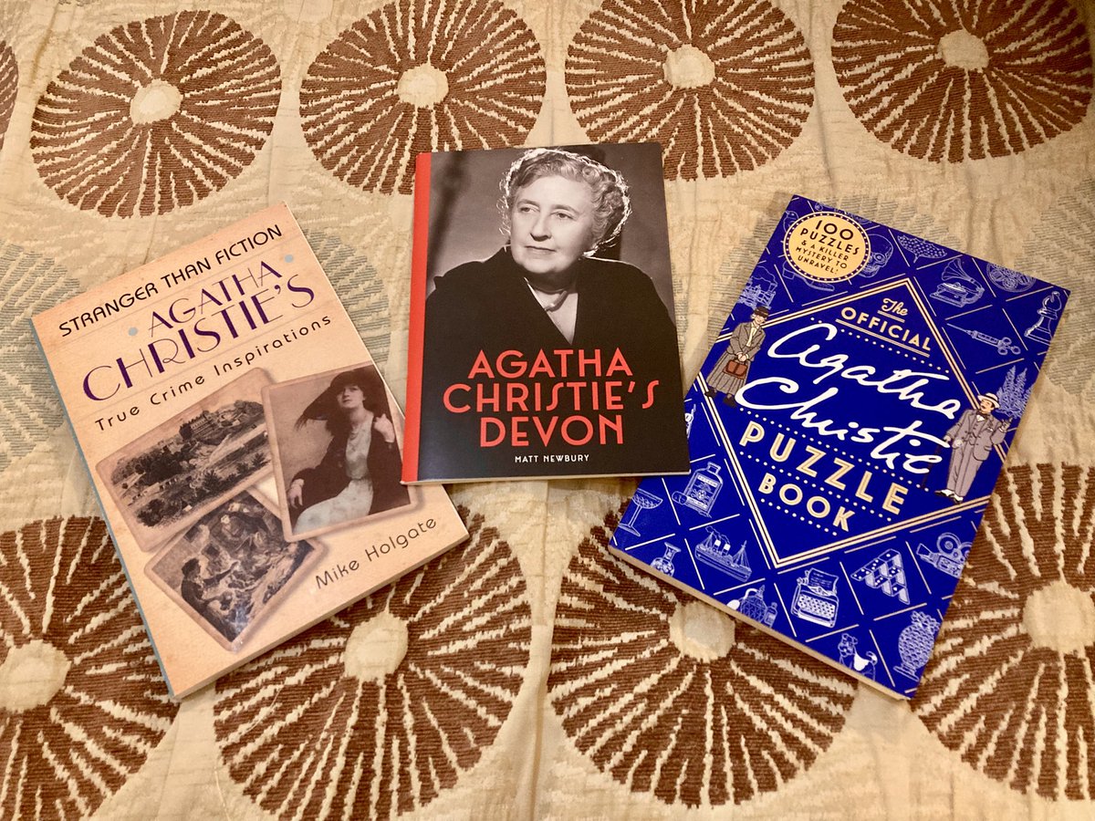 MycroftBrolly's tweet photo. Book haul from #SpringGathering @AgathaFestival @TorquayMuseum :) @agathachristie @theJeremyVine https://t.co/tBLniaGLpv