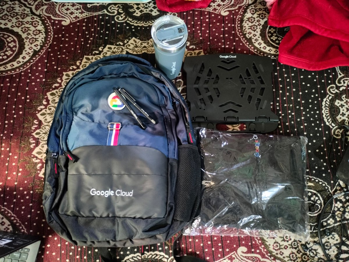 tcc_deepak's tweet photo. Super excited to receive this awesome swag from the Google Cloud Facilitator Program! ๐
Backpack, tee, tumbler, stand & more โ all things cloud-powered! โ๏ธ๐ป
Huge thanks to @googlecloud for the support & love! ๐
#TheCampusCoders #GoogleCloud #FacilitatorProgram #CloudReady https://t.co/jvjIZeX383