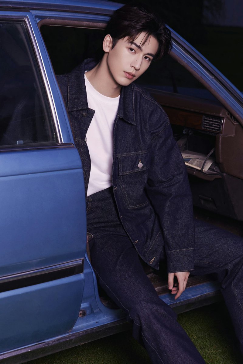 DailyZLH's tweet photo. [🍉] New Endorsment - Clothing 

American denim 👖brand-  LEE

#ZhangLinghe https://t.co/BUoZKN9jYT