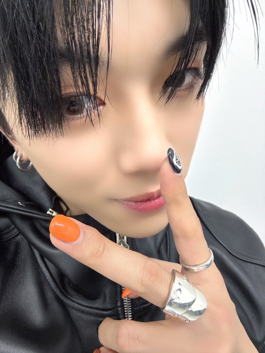 official_DXTEEN's tweet photo. [#平本健]
リリイベありがとー！！
いろんな場所でたくさんのNICOと話せて楽しい！！
来週は広島と福岡行くから待っててねー！！！！

#DXTEEN #HIRAMOTOKEN https://t.co/mZYsLUZKgD