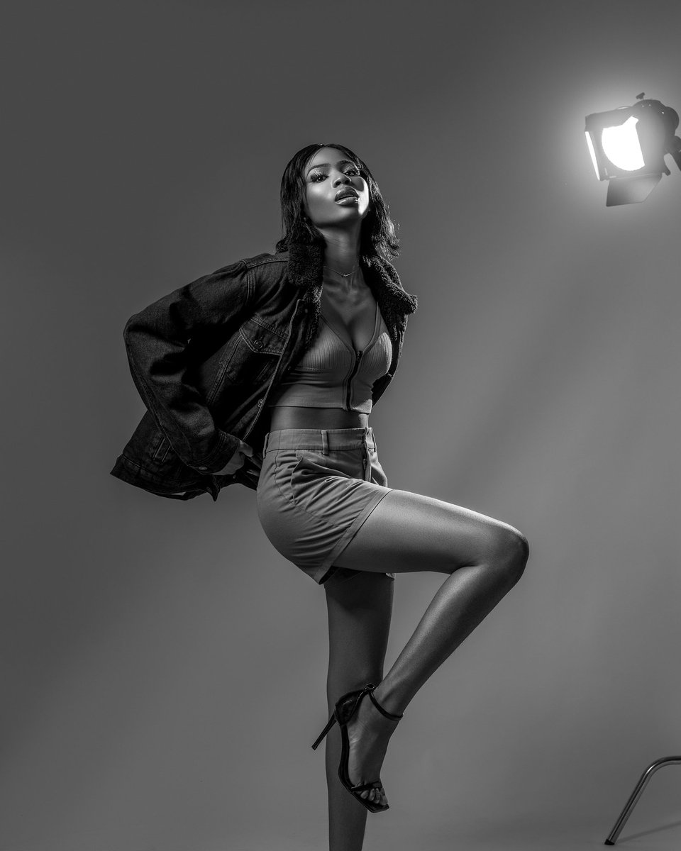 gracey_ade's tweet photo. Where it all began 🥺❤️
#modelsearcher #thomaskong #studentmodel #lagosmodel https://t.co/bfX460IfjE