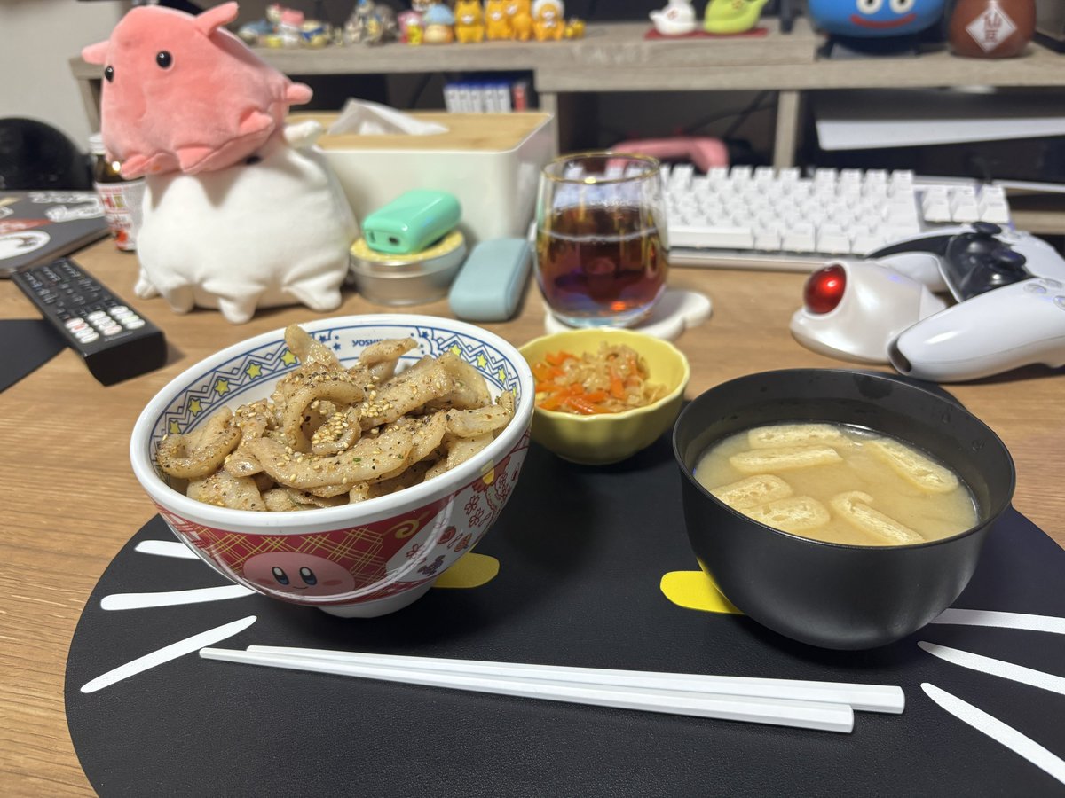 99Restaurant99's tweet photo. 誰でも作れるような家庭料理アカウントです。

ごく稀にレシピを書きます(˘ω˘)
(教えてと言われればレシピリプで返します)

日々の献立にお困りの皆様よろしくお願いします(˘ω˘) https://t.co/f17QxRSC3L