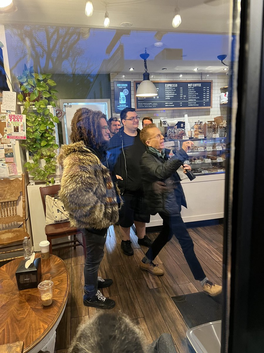 Coheed love all over <a href="/CBSSunday/">CBS Sunday Morning 🌞</a> this am. Tune in. #Nyack #keytothecity