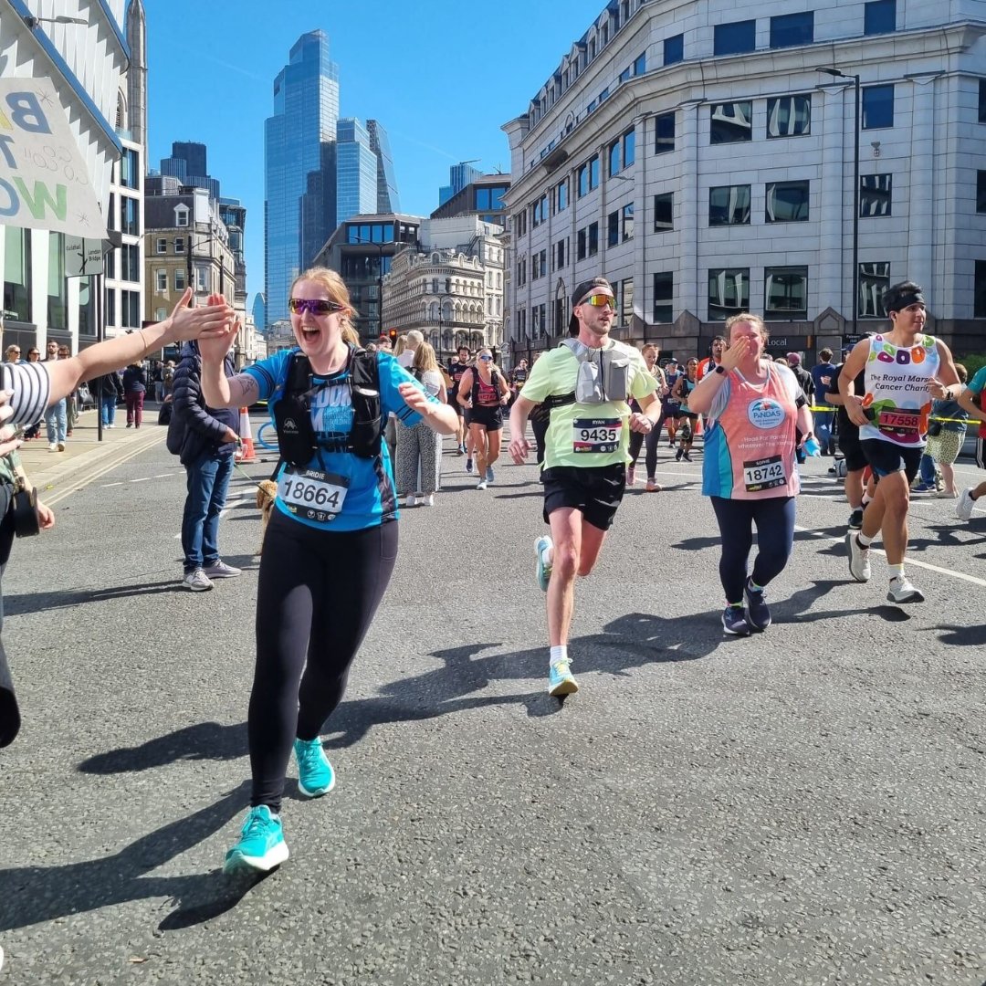 FreefromTorture's tweet image. This time last week, our super speedy runners were making their way round Central London to raise money for refugees & torture survivors🏃
Team FFT: you were incredible!
Take on a challenge to support survivors of torture: freedomfromtorture.org/fundraise/take…