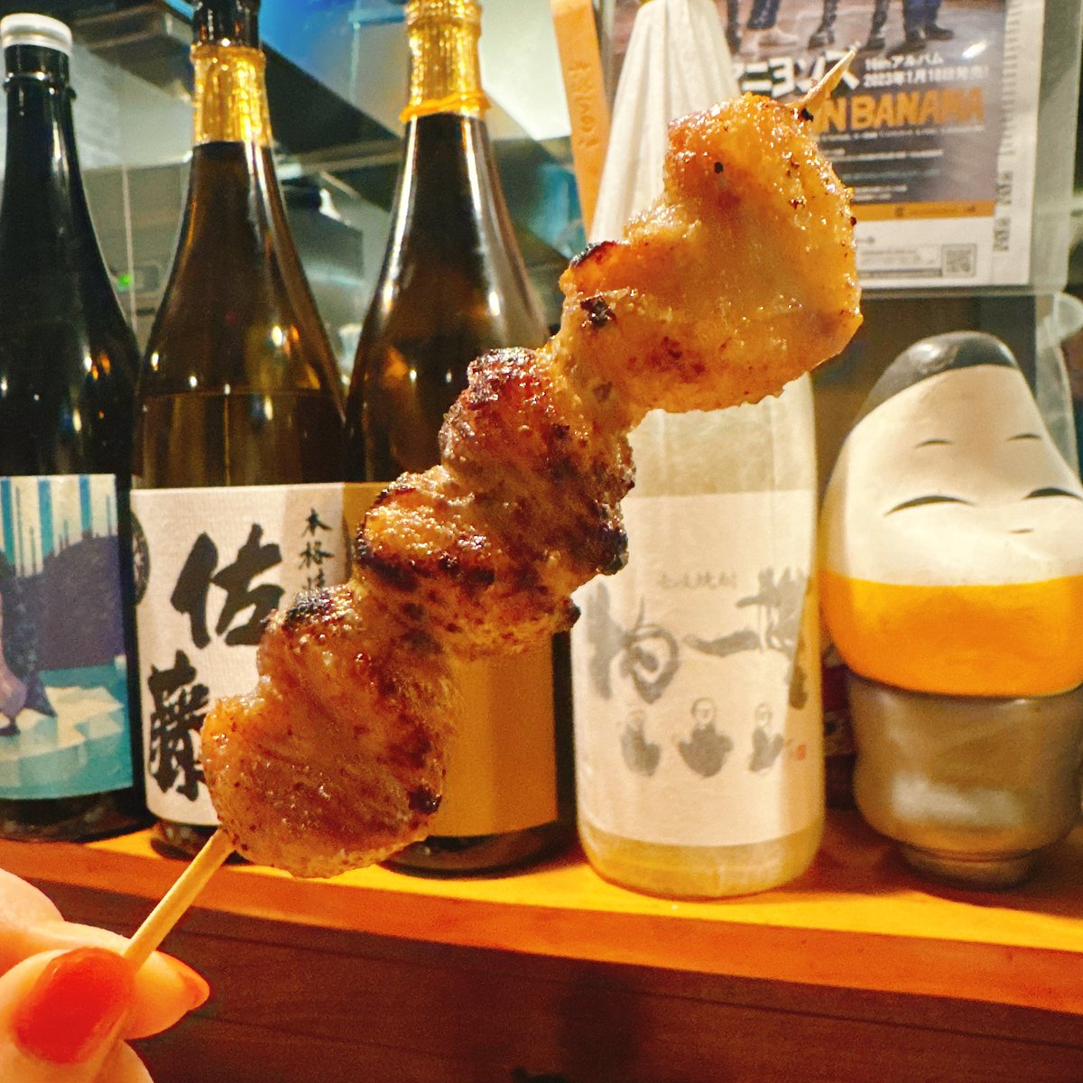 sakaba_ganco's tweet photo. 普段食べてるのとは何か違う、ぼんじりとハツが美味すぎ https://t.co/Go8IqLpldj