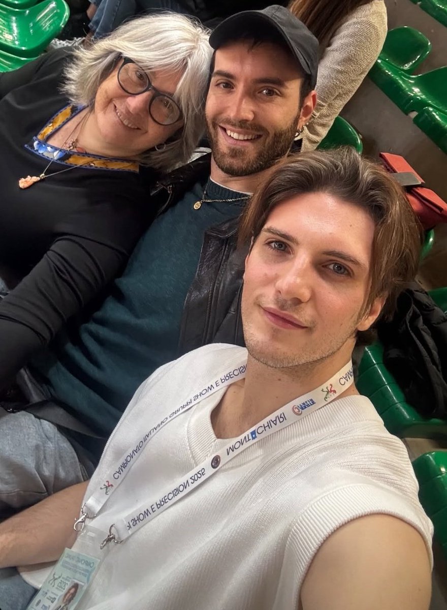 Edera24195313's tweet photo. #tommasostanzani ma che belliiiii 🫠💕 https://t.co/viysAwsTAV
