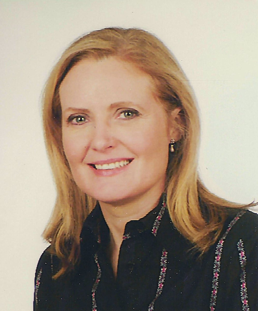FConchitaRabago's tweet photo. Professor Dolores Corella will end the symposium prior to the #LVIJiménezDíazCommemorativeLecture.

She will do so at 10.50 am on 27/05 with the talk ‘Precision nutrition and epigenetics of ageing’.

More information at: https://t.co/YXl0Nk1XCN https://t.co/zf5uFRJRsl