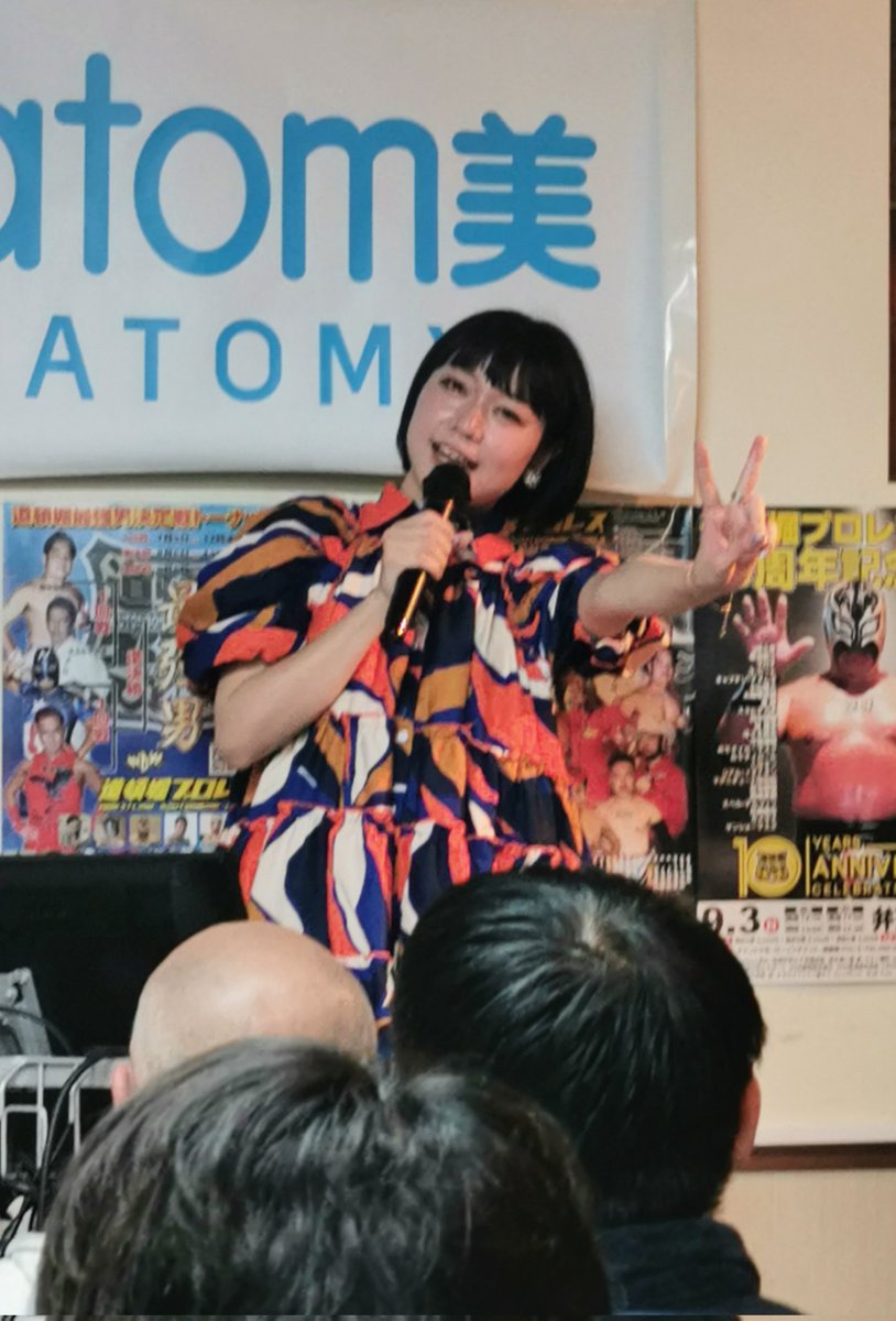 design_misaki's tweet photo. Verssの花音さん、LIVEに参加中です♪ 尼崎の歌姫です
#verss #神井花音 #尼崎 #御当地アイドル #天地創造 https://t.co/589BwsAJNh