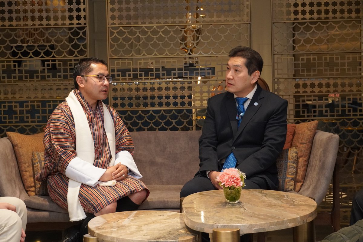 FAONepal's tweet photo. FAOR for 🇧🇹🇳🇵 @kenshimizu_fao warmly welcomed Hon’ble Minister Lyonpo Younten Phuntsho, Minister of Agriculture & Livestock of the Royal Government of #Bhutan, to 🇳🇵and discussed in strengthening regional ties for sustainable agriculture and resilient food systems.
#Commongoals https://t.co/zNmR8pwNzK