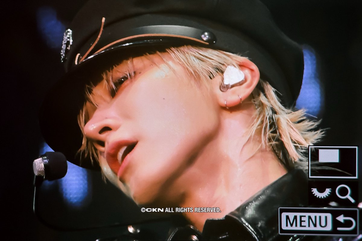 coolkidnight tweet media