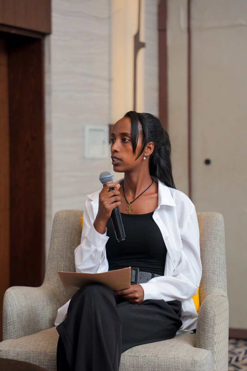 TheYouthPrint's tweet photo. At our #PostCOP29 event, we held a inspiring panel: Youth in Action: Driving Climate Solutions Towards #COP30, uniting COP29 delegates & local changemakers to move from awareness to action.
We closed with the Ethiopian Youth Climate Leaders Communiqué,our united call for action. https://t.co/TpFmggYp7l