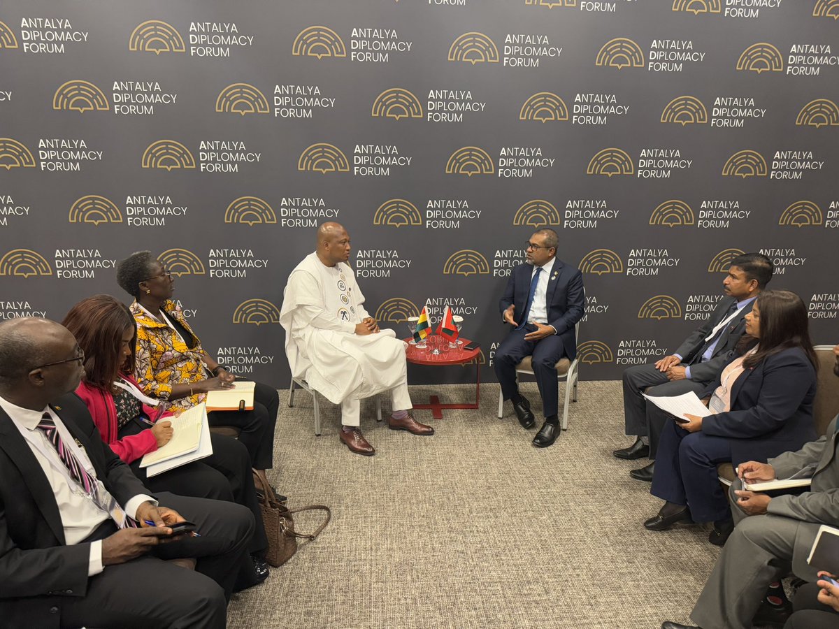 Mutually beneficial bilateral meetings with Foreign Ministers of Rwanda, the Maldives and Venezuela on the sidelines of the Antalya Diplomacy Forum in Turkey.

Discussions focused on deepening cooperation, trade, energy, climate, tourism and UN reforms.

Grateful to Excellencies