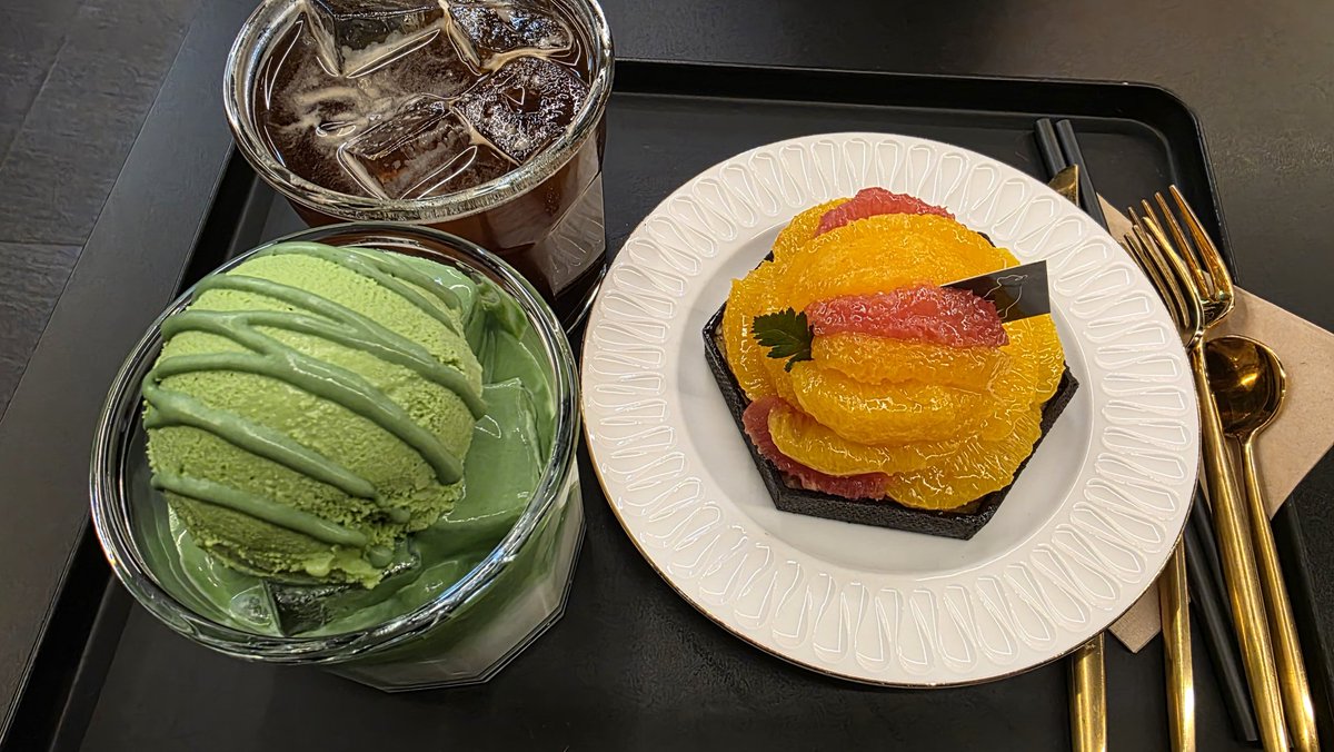 sullinluverpi's tweet photo. 마싯따,, 설린이두 먹어바여
#베스킨라빈스설린원
#Eatingwithsullin https://t.co/DuYLmwXTEC